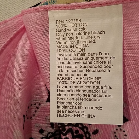NWOT 3/$10 Classic pink, black and white bandana - Picture 6 of 6
